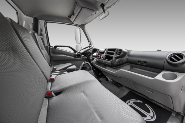 Noi-that-hien-dai-mang-den-cam-giac-thoai-mai-cho-tai-xe