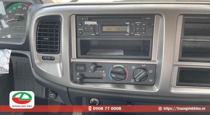 Hệ thống radio trên xe Hino 500 FL